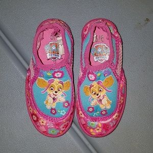 Paw Patrol swim shoes size 5/6